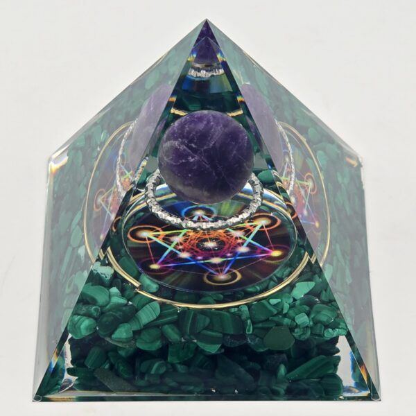 Pyramide Orgonite Symbole de Metatron en Améthyste et Malachite – Image 2